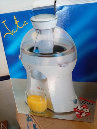 Licuadora Jata Mango Nueva