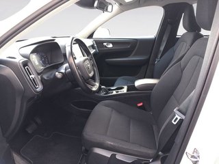 Volvo XC40 T3 Auto 120 kW (163 CV)