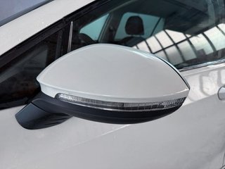 Volkswagen Golf Life 2.0 TDI 85 kW (115 CV) DSG
