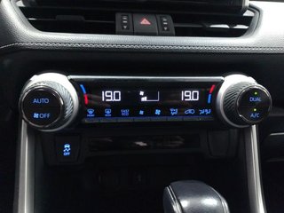 Toyota Rav4 220H Business 160 kW (218 CV)