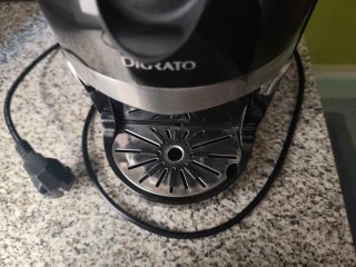 Cafetera Cápsulas Digrato Negra prácticamente nuev
