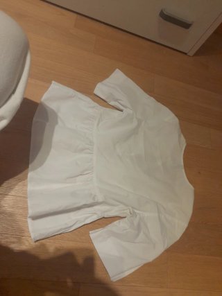 Camicia bianca maniche corte con laccetti