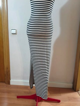 Vestido elástico rallas espalda descubierta