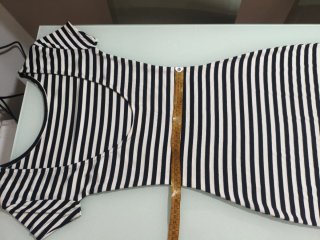 Vestido elástico rallas espalda descubierta