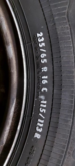 Llantas con Neumáticos 235/65 R 16 C 115/113R