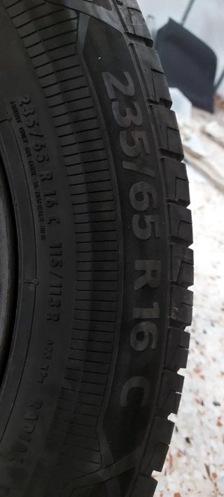 Llantas con Neumáticos 235/65 R 16 C 115/113R