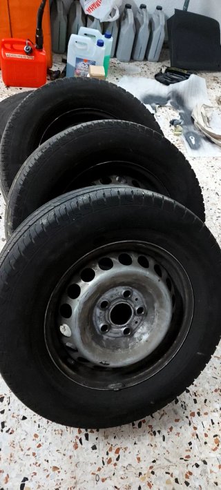 Llantas con Neumáticos 235/65 R 16 C 115/113R