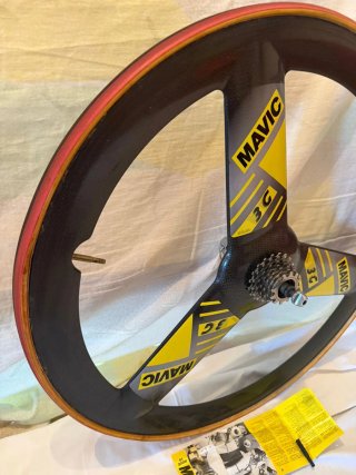 Rueda Trasera Mavic 3G Carbono 700c Tubular sachs