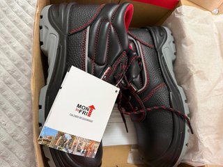 Botas de seguridad MON negras y rojas