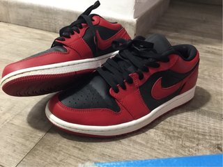 Zapatillas Nike Jordan Talla 41 Rojas y Negras