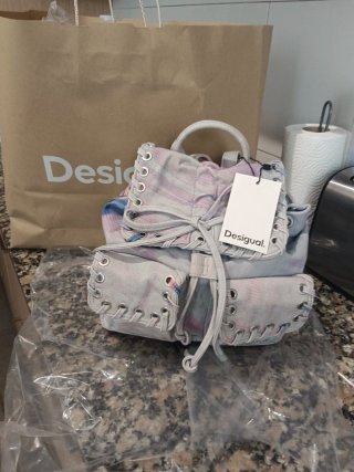 Bolso Mochila Desigual Gris y Rosa