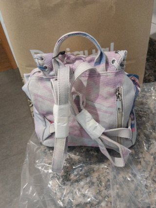 Bolso Mochila Desigual Gris y Rosa