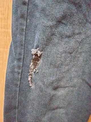 Pantalón vaquero mujer elástico desgastado