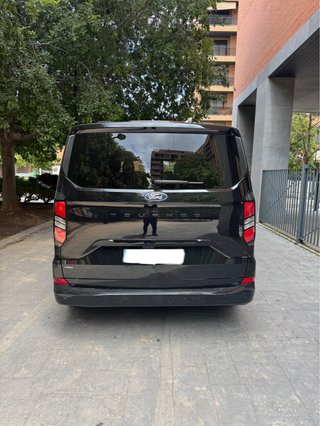 Ford tourneo custom grand titanium PHEV L2