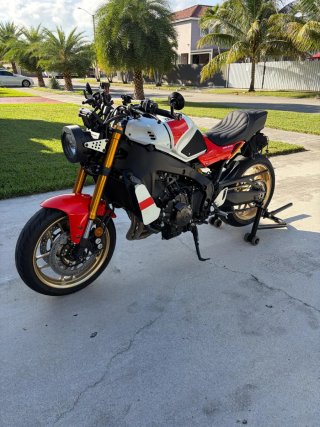 Winglets personalizados Yamaha XSR900