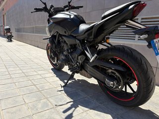 Yamaha MT-07 2021 Negra