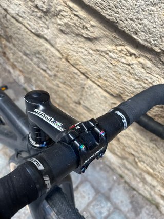 Bicicleta Gravel Megamo Jakar Negra