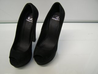 Zapatos tacón Mary Paz negros talla 36