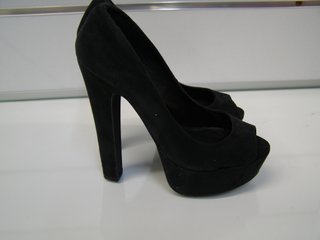 Zapatos tacón Mary Paz negros talla 36