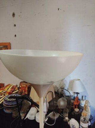 Lámpara de pie de plástico años 80