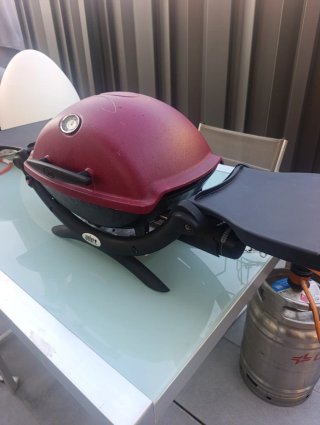 Barbacoa Gas Weber Q1000 Negra/Roja