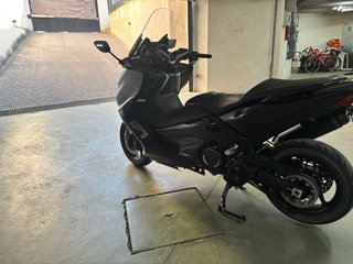 Tmax 530 2019 Negra