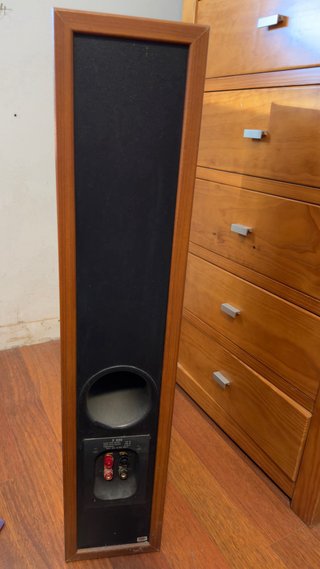 Altavoces Jamo E850