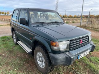 Mitsubishi Montero 1996