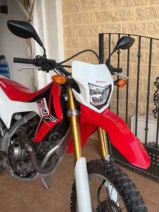 Honda CRF 250 L Roja y Blanca