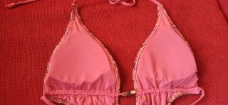 Trikini mujer multicolor con detalles rosas