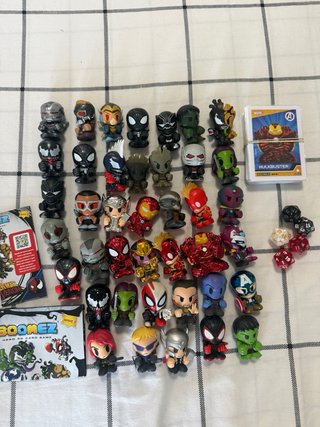 Marvel Boomez Hero 3D Card Game Figuras
