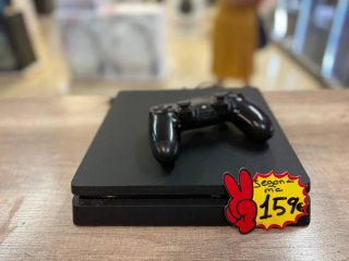 PS4 (PlayStation 4) Negra