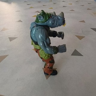 Figura Rocksteady Tortugas Ninja (TMNT) (1988)