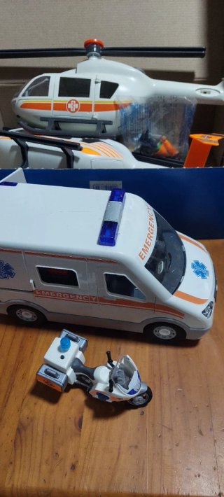 Playmobil Helicóptero Rescate City Life 70048
