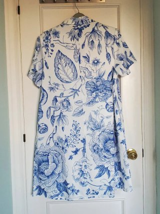 Vestido camisero estampado floral azul