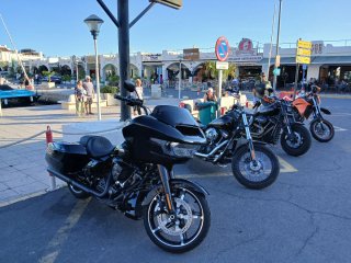 Harley-Davidson Road Glide Negra 2024