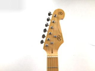 G24877-0 GUITARRA ELECTRICA SX STL50