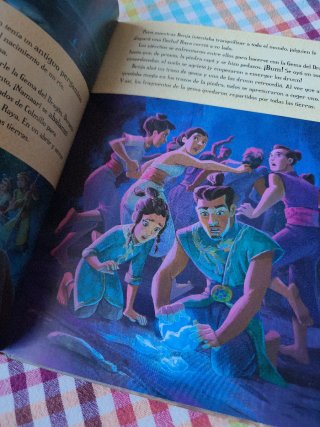 Raya y el último dragón. Disney. Libro película.