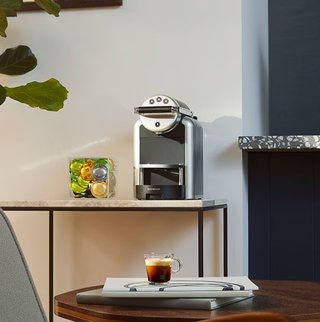 Cafetera Nespresso Zenius Profesional ZN100