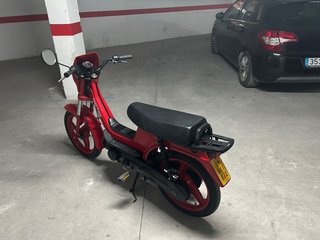 Derbi Variant sport roja- Moto Clásica