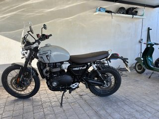 Triumph 1680 km
