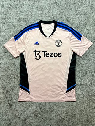 Camiseta Adidas Manchester United rosa L