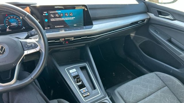 Volkswagen Golf 1.0 ETSI MHEV 81KW DSG LIFE 110 5P