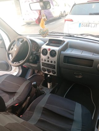 Peugeot Partner 2009
