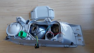Farol Esquerdo Ford Fiesta 1995-1999