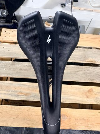 Sillín Specialized Avatar 143mm Negro