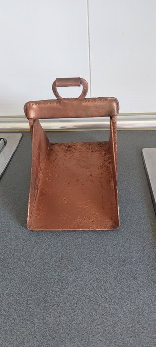 Estribo antiguo de hierro