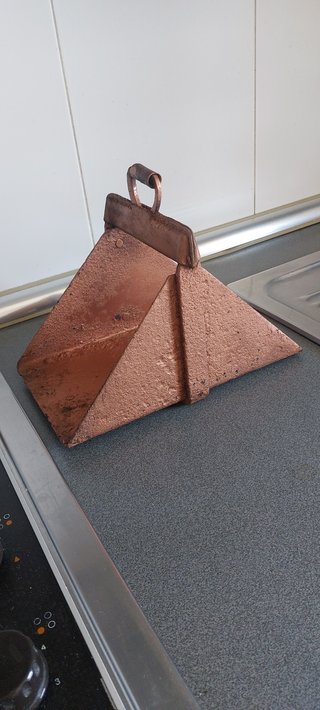 Estribo antiguo de hierro