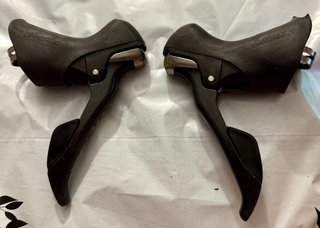 Manetas Shimano Ultegra 11v