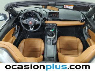 Fiat 124 Spider 1.4 Multiair Cabrio Lusso 103 kW (140 CV)